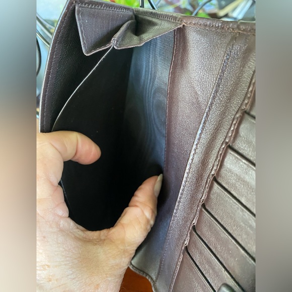 GUCCI GG Wallet with COA included - Picture 10 of 14